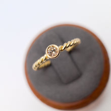 Carica l'immagine nel visualizzatore di Gallery, Anello C10