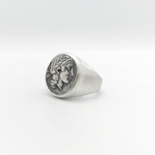 Carica l'immagine nel visualizzatore di Gallery, Anello TURI per Andrea