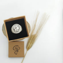 Carica l'immagine nel visualizzatore di Gallery, Anello TURI per Andrea