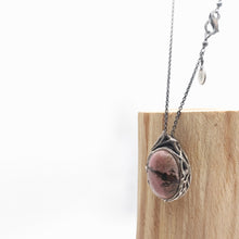 Load image into Gallery viewer, Pendente O11