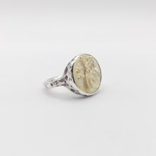 Carica l'immagine nel visualizzatore di Gallery, Anello C9