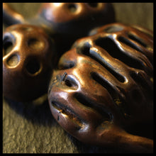 Carica l'immagine nel visualizzatore di Gallery, Pendente O4