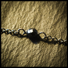 Carica l'immagine nel visualizzatore di Gallery, Pendente O3