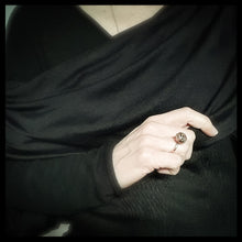 Carica l'immagine nel visualizzatore di Gallery, Anello O4