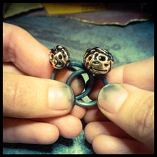 Carica l'immagine nel visualizzatore di Gallery, Anello O8